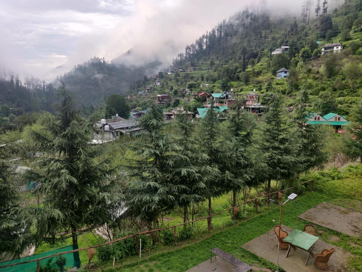 Отель Jibhi Highness River Side Экстерьер фото